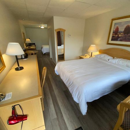 Motel Panoramique Saguenay Zewnętrze zdjęcie